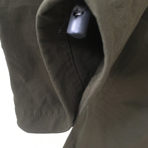 𝅺MEC Womens Olive Green Hiking Pants Quick Dry Womens Size 12 Short - Picture 8 of 9